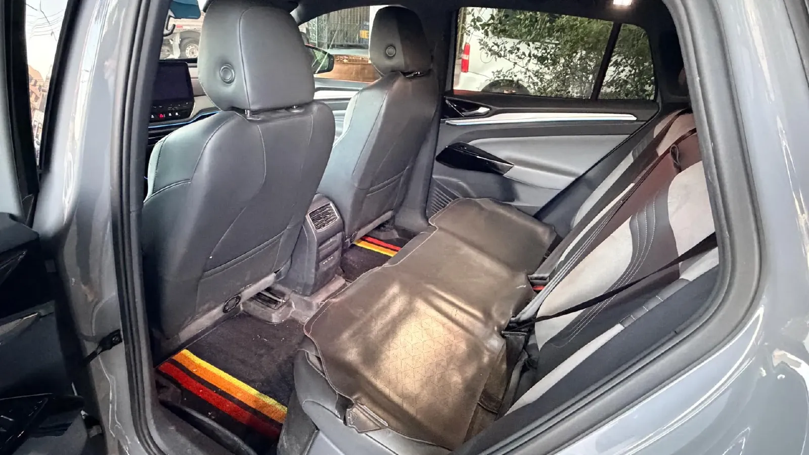 2021 Xpeng P5 BEV 71.4KWH,autocango,china used car exporter,china ev exporter,chinese used car exporter,chinese used ev exporter