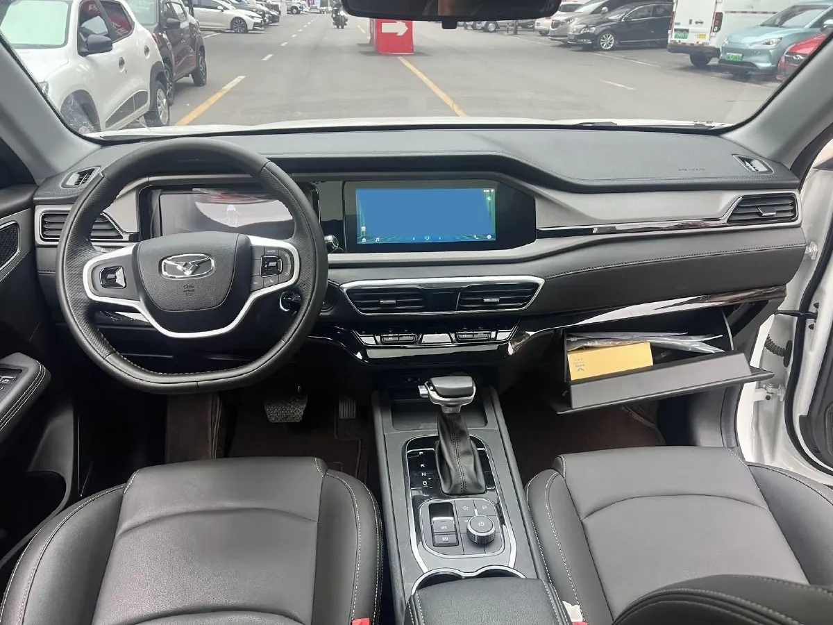 2024 KaiYi XuanJie 1.5L 116HP L4 CVT,autocango,china used car exporter,china ev exporter,chinese used car exporter,chinese used ev exporter