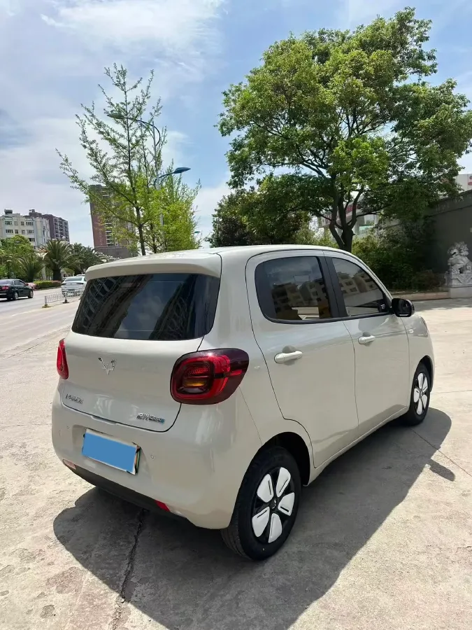 2025 WuLing HongGuang MINI EV BEV 16.2KWH,autocango,china used car exporter,china ev exporter,chinese used car exporter,chinese used ev exporter