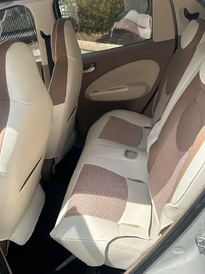 2025 WuLing HongGuang MINI EV BEV 16.2KWH,autocango,china used car exporter,china ev exporter,chinese used car exporter,chinese used ev exporter