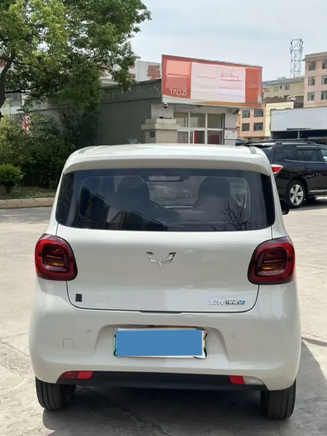 2025 WuLing HongGuang MINI EV BEV 16.2KWH,autocango,china used car exporter,china ev exporter,chinese used car exporter,chinese used ev exporter