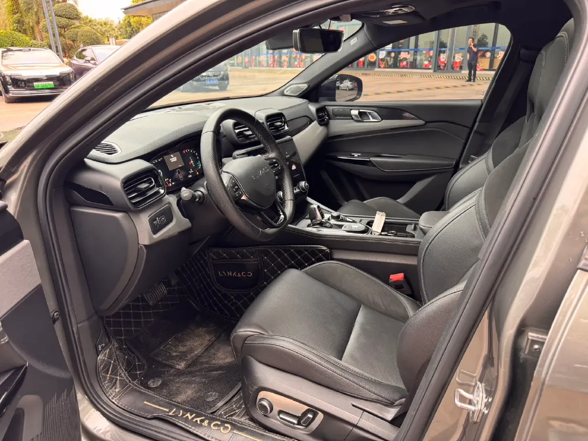 2021 LYNK&CO 03 2.0T 190HP L4 6AT,autocango,china used car exporter,china ev exporter,chinese used car exporter,chinese used ev exporter