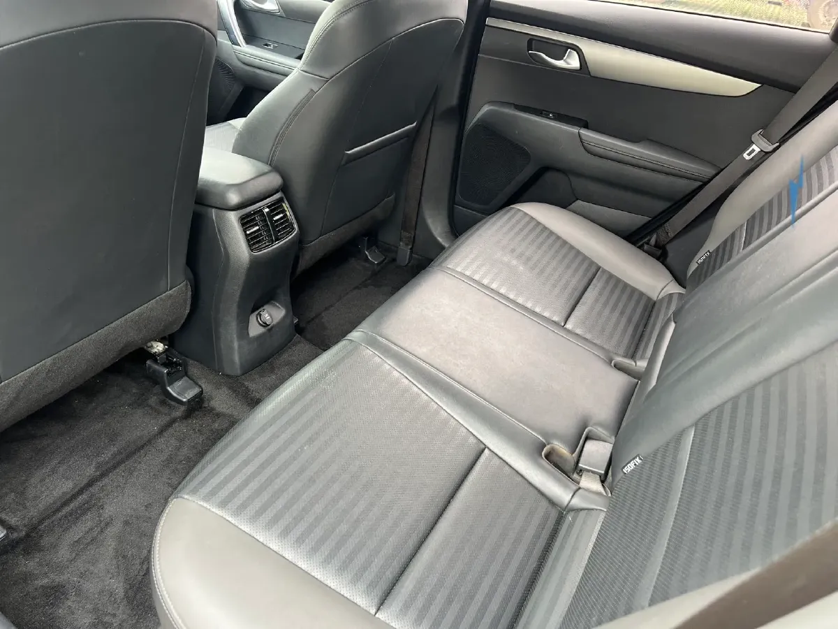 2018 Kia Sportage R 2.0L 160HP L4 6AT,autocango,china used car exporter,china ev exporter,chinese used car exporter,chinese used ev exporter