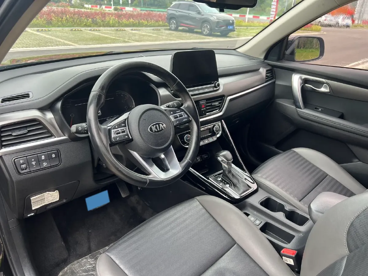 2018 Kia Sportage R 2.0L 160HP L4 6AT,autocango,china used car exporter,china ev exporter,chinese used car exporter,chinese used ev exporter