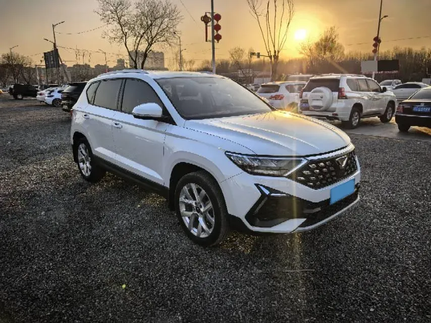 2022 WuLing KaiJie 1.5T 147HP L4 CVT,autocango,china used car exporter,china ev exporter,chinese used car exporter,chinese used ev exporter