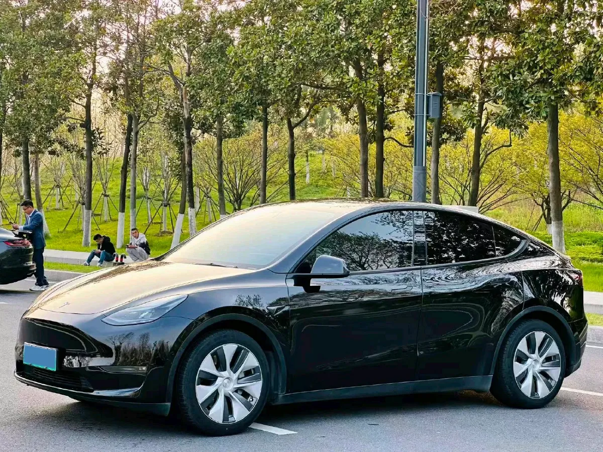 2021 Tesla Model Y BEV 60KWH,autocango,china used car exporter,china ev exporter,chinese used car exporter,chinese used ev exporter