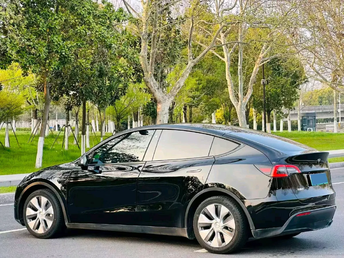 2021 Tesla Model Y BEV 60KWH,autocango,china used car exporter,china ev exporter,chinese used car exporter,chinese used ev exporter