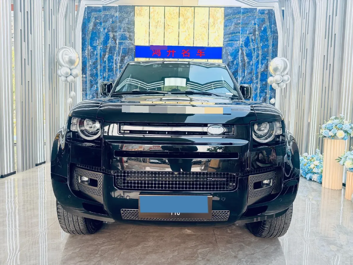 2023 Land Rover Defender 3.0T 400HP L6 8AT,autocango,china used car exporter,china ev exporter,chinese used car exporter,chinese used ev exporter