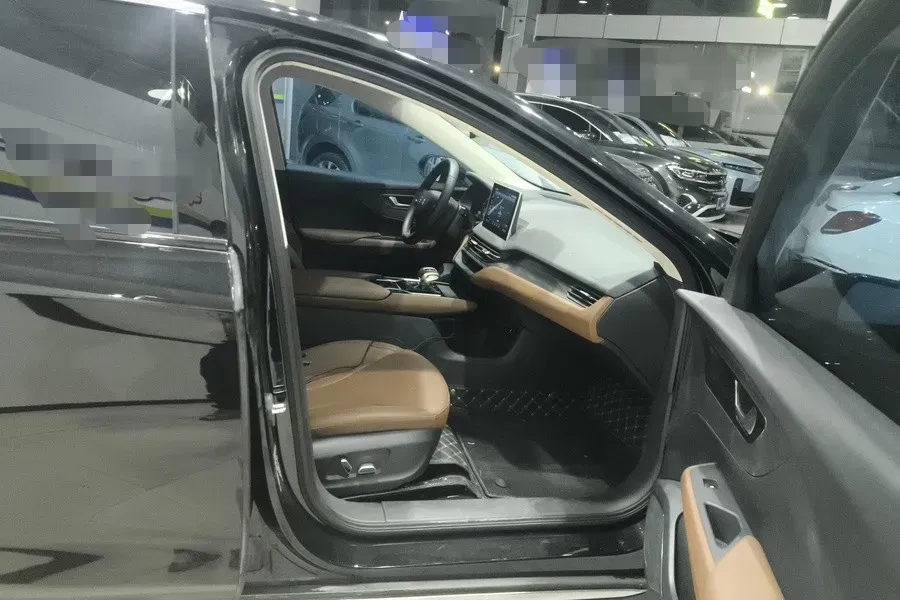 2022 HongQi E-QM5 BEV 54KWH,autocango,china used car exporter,china ev exporter,chinese used car exporter,chinese used ev exporter