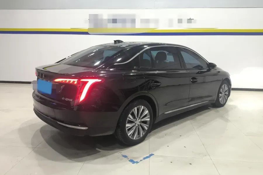 2022 HongQi E-QM5 BEV 54KWH,autocango,china used car exporter,china ev exporter,chinese used car exporter,chinese used ev exporter