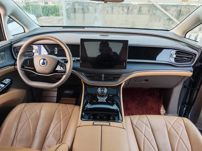 2022 Mercedes-Benz GLC Class 2.0T 197HP L4 9AT,autocango,china used car exporter,china ev exporter,chinese used car exporter,chinese used ev exporter