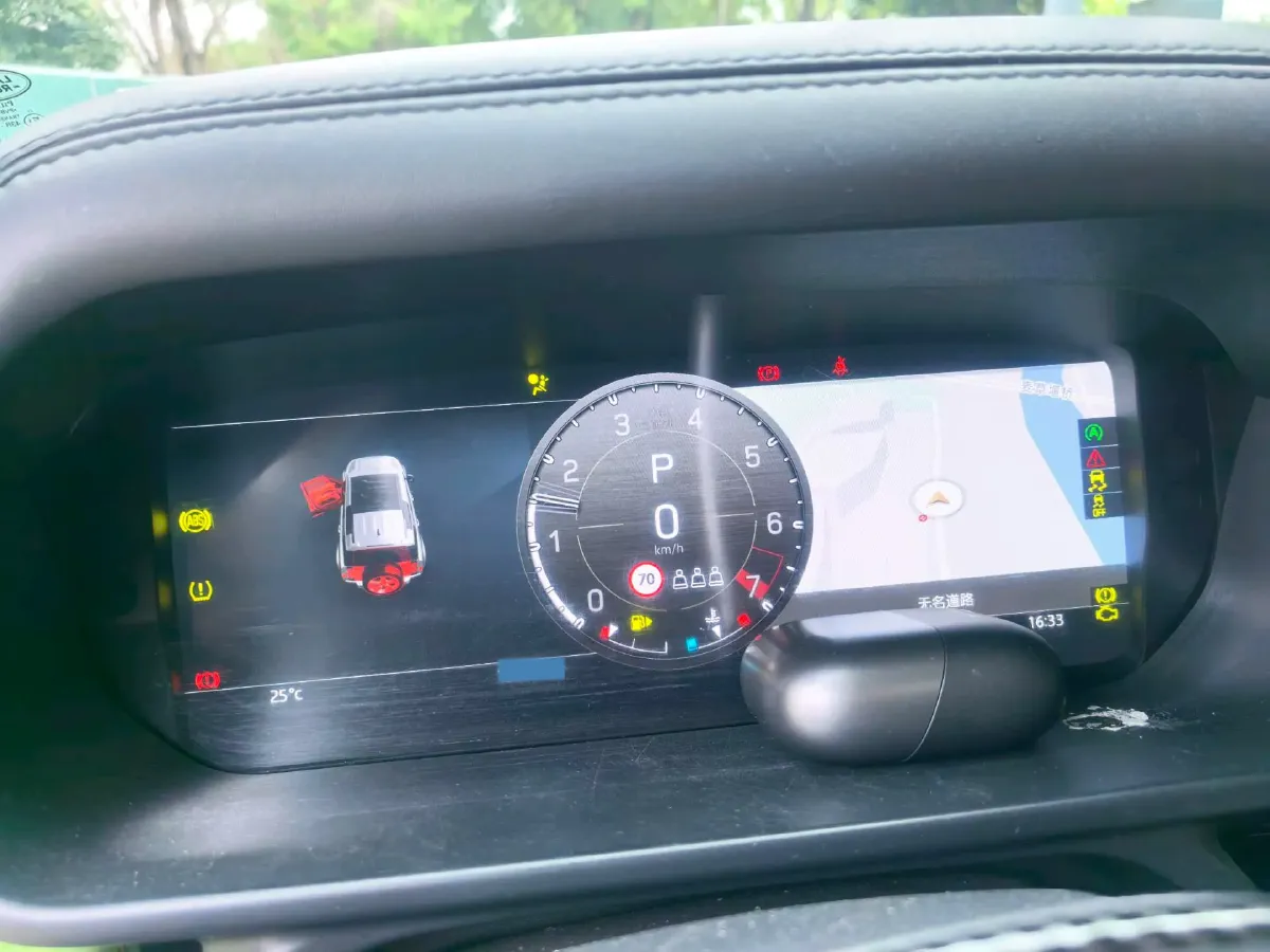 2023 Land Rover Defender 3.0T 400HP L6 8AT,autocango,china used car exporter,china ev exporter,chinese used car exporter,chinese used ev exporter