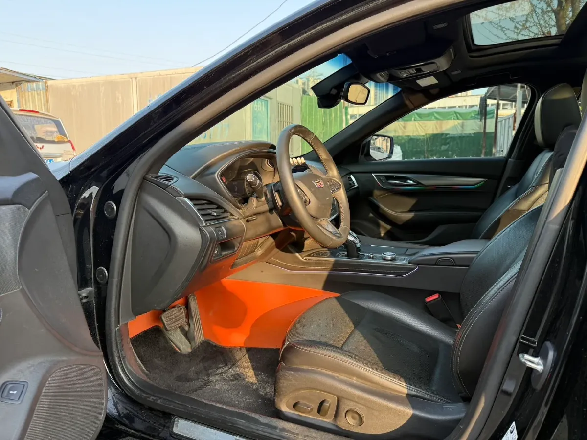 2022 Cadillac CT5 2.0T 237HP L4 10AT,autocango,china used car exporter,china ev exporter,chinese used car exporter,chinese used ev exporter