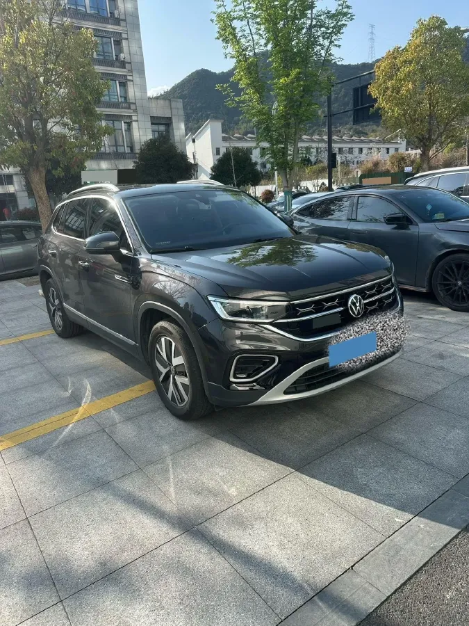 2024 Volkswagen Tayron 2.0T 186HP L4 7DCT,autocango,china used car exporter,china ev exporter,chinese used car exporter,chinese used ev exporter
