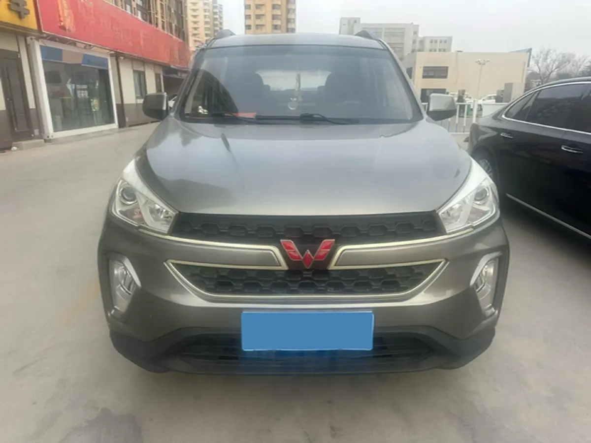2018 WuLing HongGuang S3 1.5L 112HP L4 6MT,autocango,china used car exporter,china ev exporter,chinese used car exporter,chinese used ev exporter