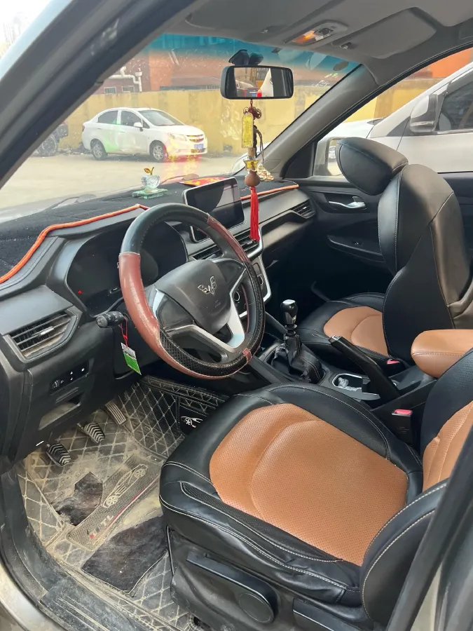 2018 WuLing HongGuang S3 1.5L 112HP L4 6MT,autocango,china used car exporter,china ev exporter,chinese used car exporter,chinese used ev exporter