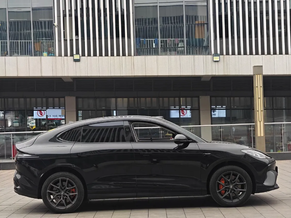 2023 IM LS6 BEV 71KWH,autocango,china used car exporter,china ev exporter,chinese used car exporter,chinese used ev exporter