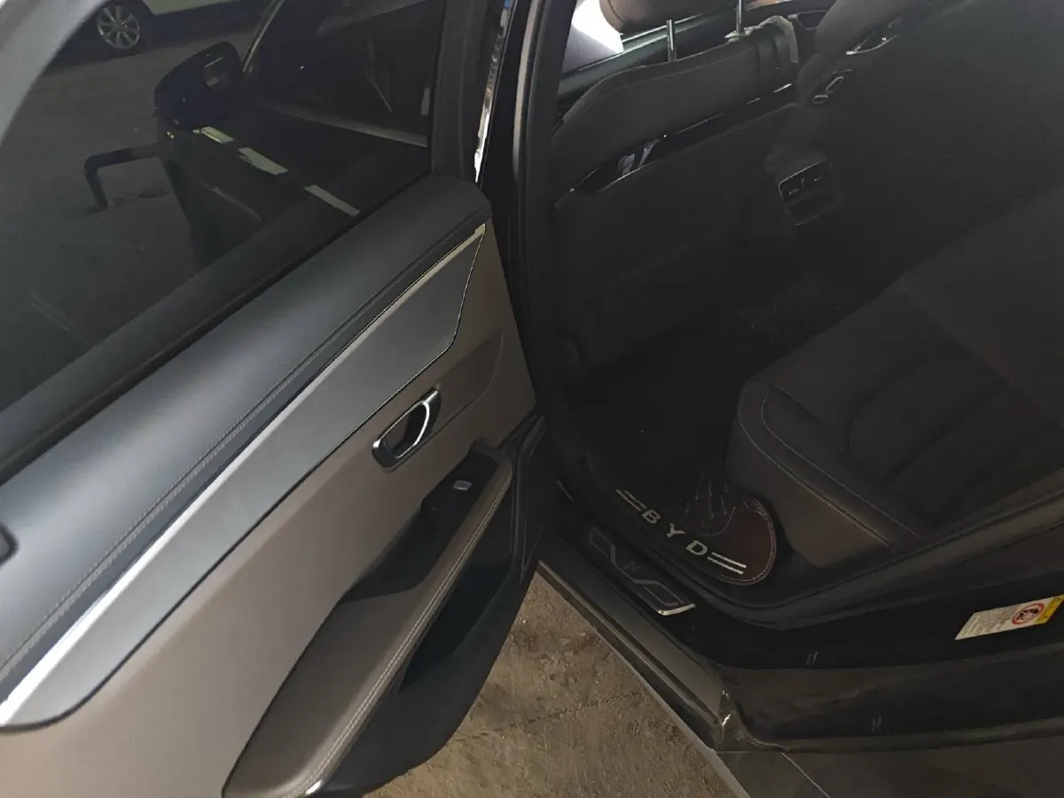 2020 WEY VV7 2.0T 227HP L4 7DCT PHEV,autocango,china used car exporter,china ev exporter,chinese used car exporter,chinese used ev exporter