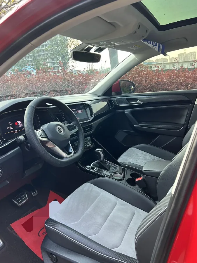 2020 Volkswagen Tayron X 2.0T 186HP L4 7DCT,autocango,china used car exporter,china ev exporter,chinese used car exporter,chinese used ev exporter