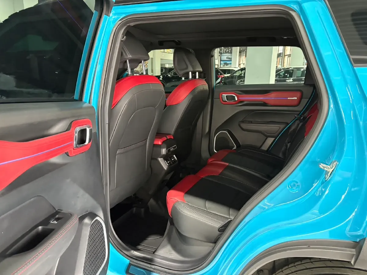 2020 Geely ICON 1.5T 177HP L3 7DCT,autocango,china used car exporter,china ev exporter,chinese used car exporter,chinese used ev exporter