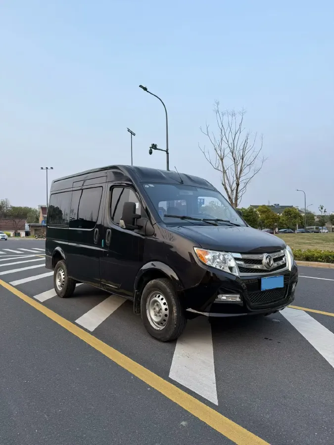 2021 DongFeng DFAC YuFeng 2.5T 136HP L4 6MT,autocango,china used car exporter,china ev exporter,chinese used car exporter,chinese used ev exporter