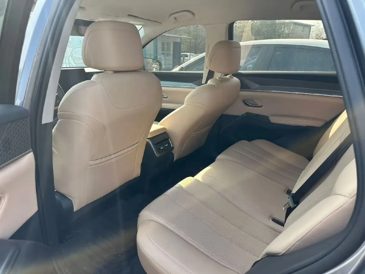 2025 BYD Song Pro 1.5L 101HP L4 E-CVT PHEV 12.9KWH,autocango,china used car exporter,china ev exporter,chinese used car exporter,chinese used ev exporter