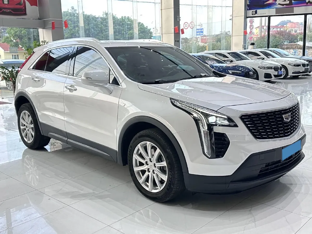 2021 Cadillac XT4 2.0T 237HP L4 9AT,autocango,china used car exporter,china ev exporter,chinese used car exporter,chinese used ev exporter