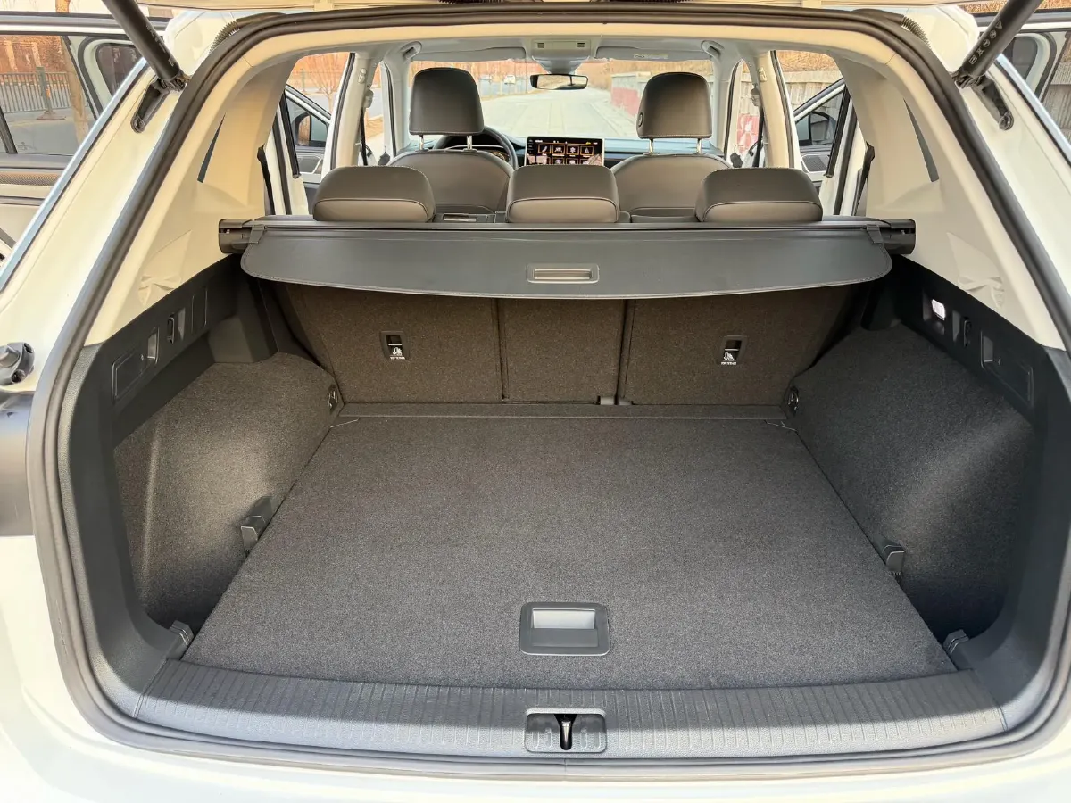 2023 Volkswagen Tayron 1.4T 150HP L4 7DCT,autocango,china used car exporter,china ev exporter,chinese used car exporter,chinese used ev exporter