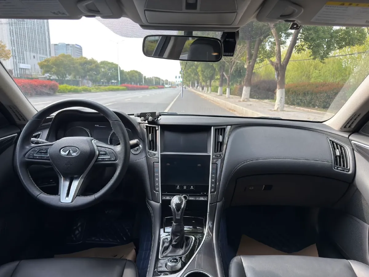 2018 MAXUS G10 2.0T 224HP L4 6AT,autocango,china used car exporter,china ev exporter,chinese used car exporter,chinese used ev exporter