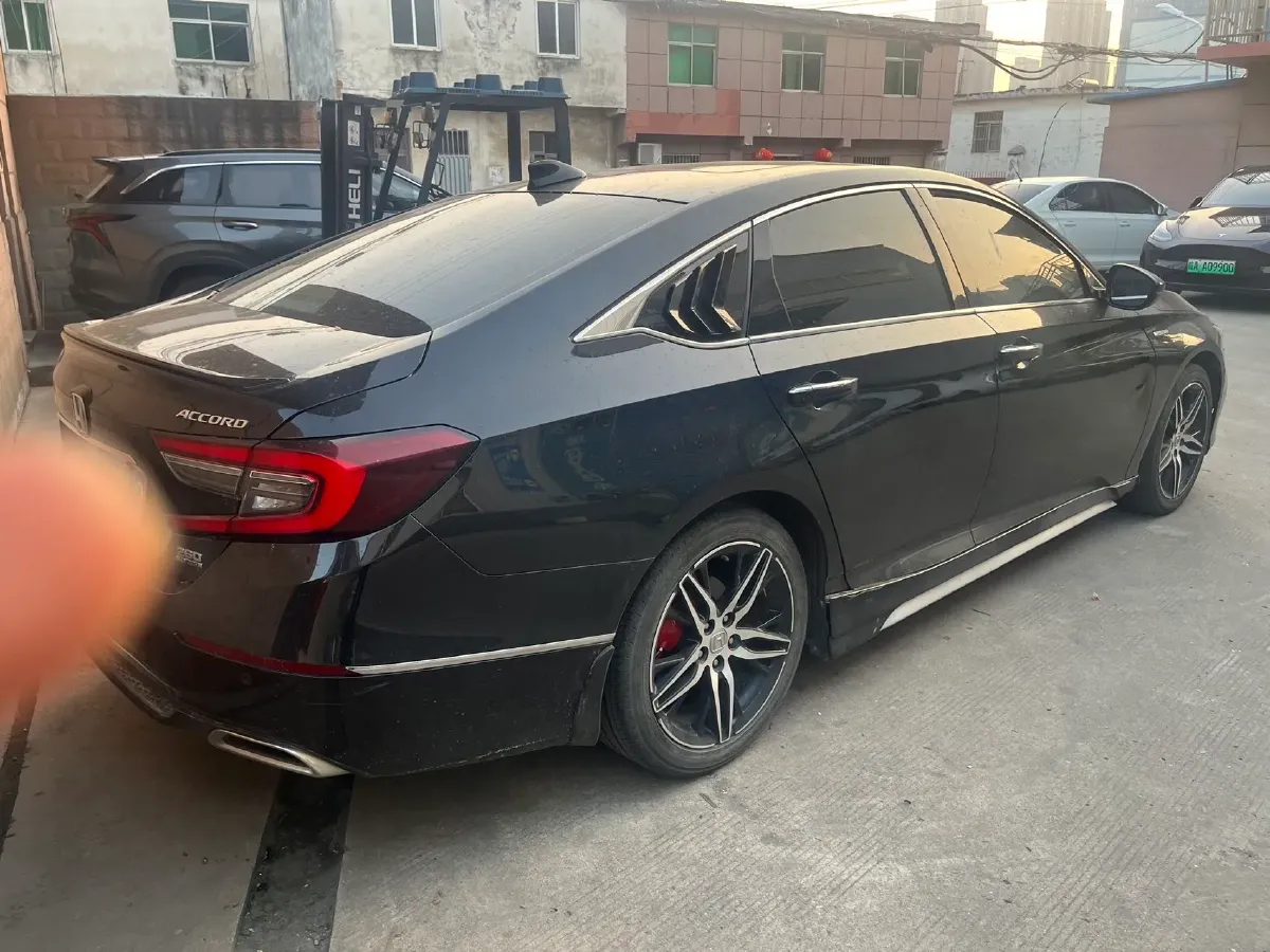 2022 Honda Accord 1.5T 194HP L4 CVT,autocango,china used car exporter,china ev exporter,chinese used car exporter,chinese used ev exporter