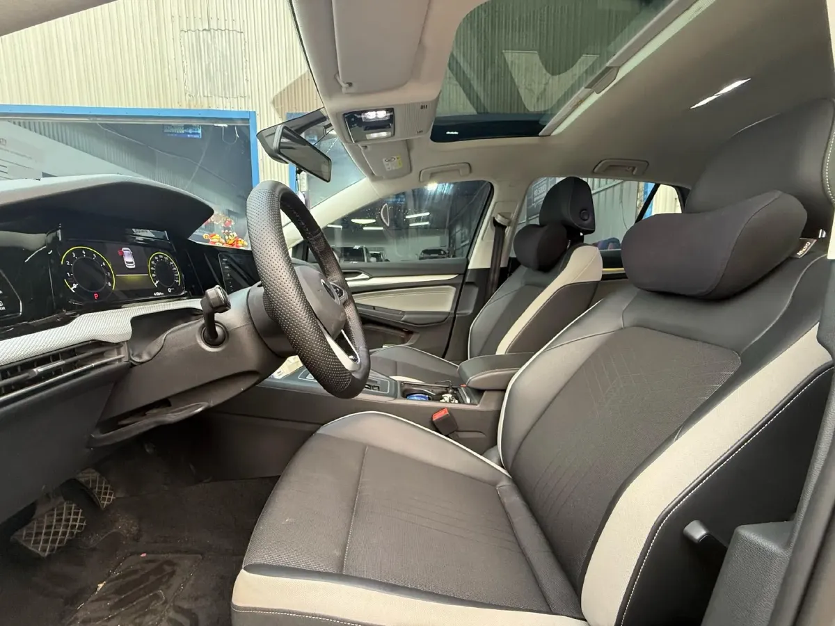 2023 Volkswagen Golf 1.4T 150HP L4 7DCT,autocango,china used car exporter,china ev exporter,chinese used car exporter,chinese used ev exporter