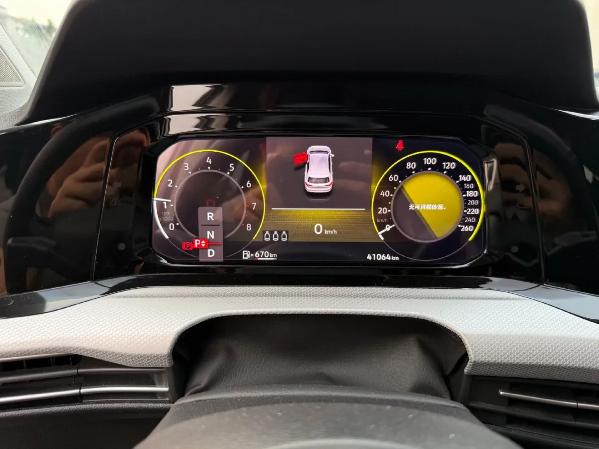 2023 Volkswagen Golf 1.4T 150HP L4 7DCT,autocango,china used car exporter,china ev exporter,chinese used car exporter,chinese used ev exporter