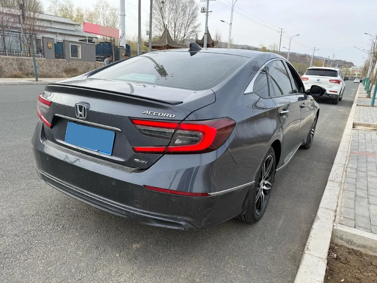 2022 Honda Accord 2.0L 146HP L4 E-CVT Hybrid,autocango,china used car exporter,china ev exporter,chinese used car exporter,chinese used ev exporter