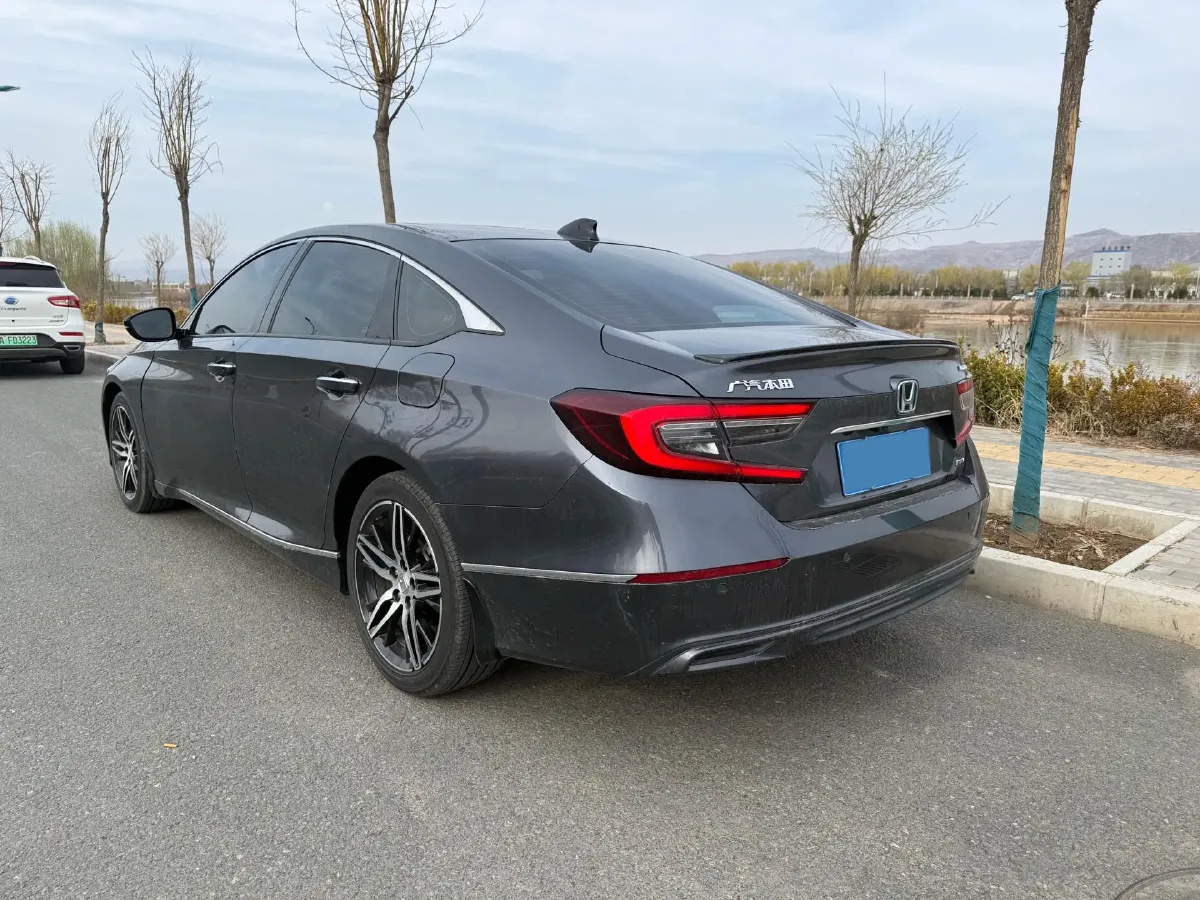 2022 Honda Accord 2.0L 146HP L4 E-CVT Hybrid,autocango,china used car exporter,china ev exporter,chinese used car exporter,chinese used ev exporter