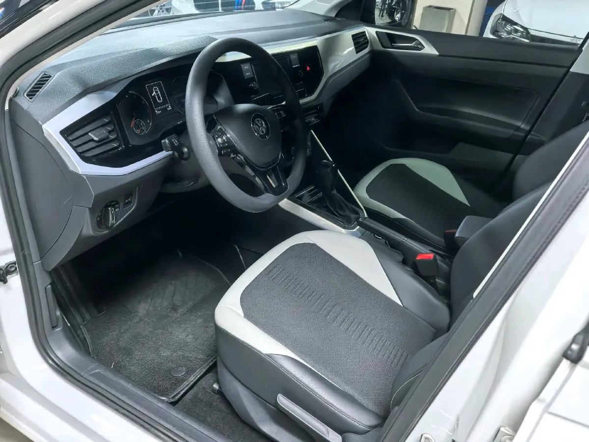 2019 Volkswagen Polo 1.5L 113HP L4 6AT,autocango,china used car exporter,china ev exporter,chinese used car exporter,chinese used ev exporter