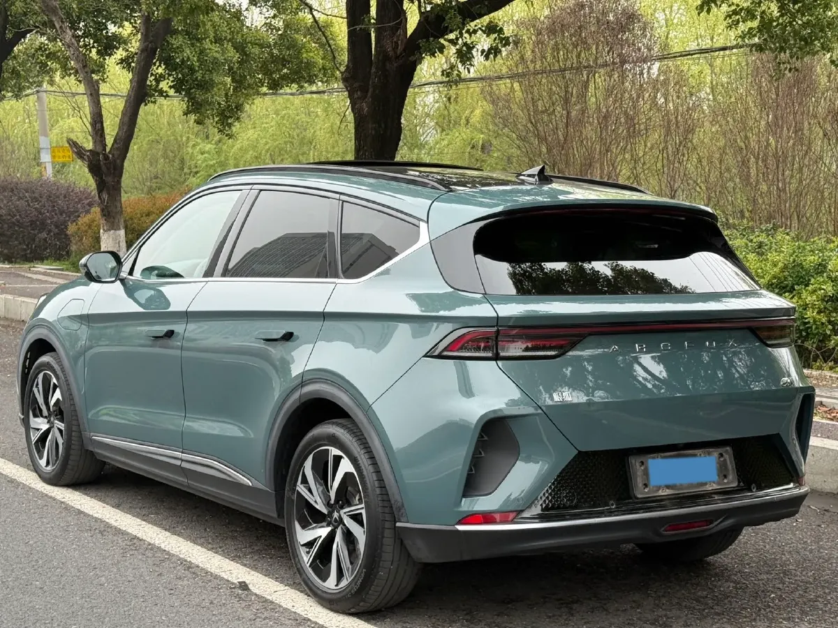 2023 ARCFOX αT BEV 68.1KWH,autocango,china used car exporter,china ev exporter,chinese used car exporter,chinese used ev exporter