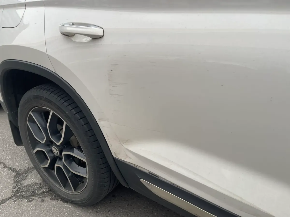 2018 Skoda Kodiak 1.8T 180HP L4 7DCT,autocango,china used car exporter,china ev exporter,chinese used car exporter,chinese used ev exporter