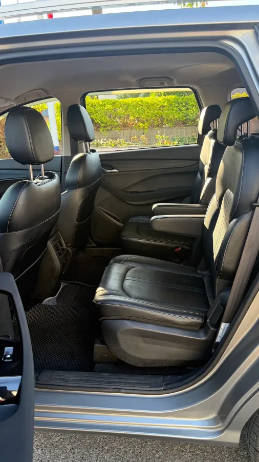 2018 BaoJun 360 1.5L 112HP L4 6MT,autocango,china used car exporter,china ev exporter,chinese used car exporter,chinese used ev exporter