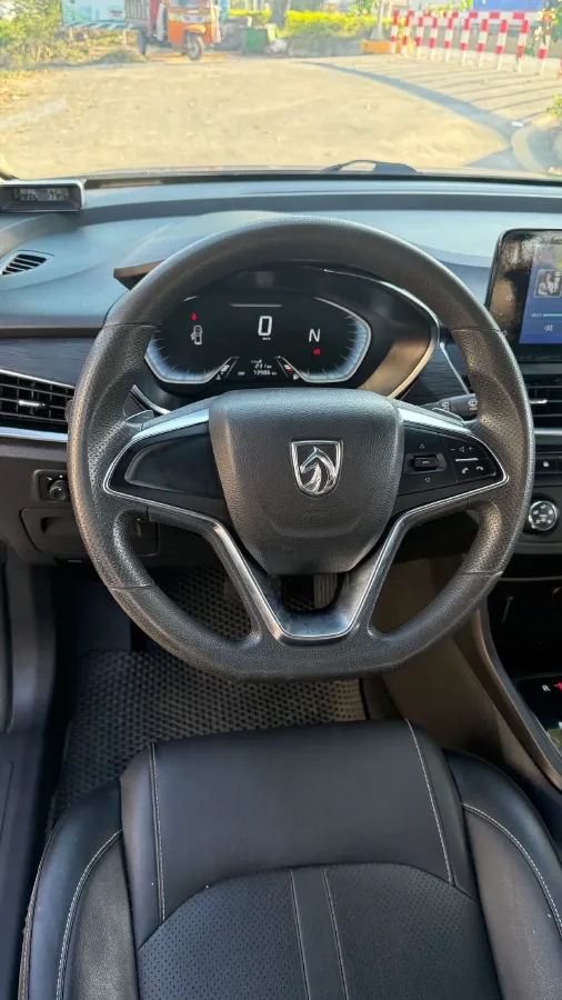 2018 BaoJun 360 1.5L 112HP L4 6MT,autocango,china used car exporter,china ev exporter,chinese used car exporter,chinese used ev exporter