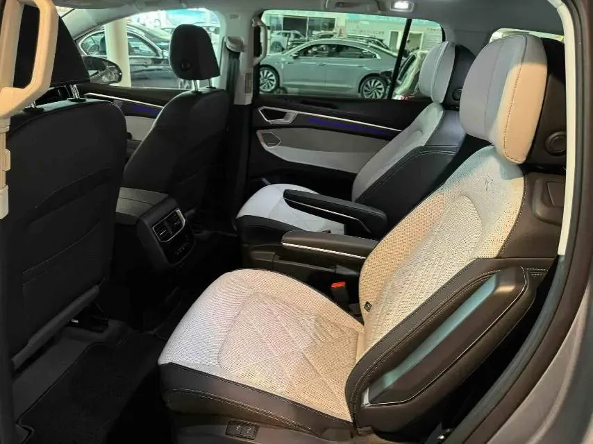 2026 Volkswagen Talagon 2.0T 272HP L4 7DCT,autocango,china used car exporter,china ev exporter,chinese used car exporter,chinese used ev exporter