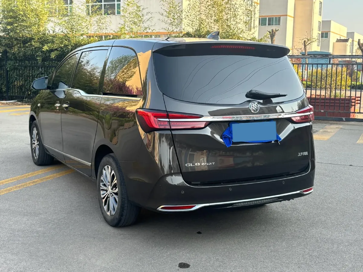 2021 Buick GL8 2.0T 237HP L4 9AT,autocango,china used car exporter,china ev exporter,chinese used car exporter,chinese used ev exporter