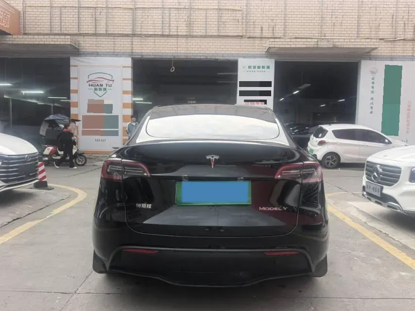 2022 Tesla Model Y BEV 60KWH,autocango,china used car exporter,china ev exporter,chinese used car exporter,chinese used ev exporter