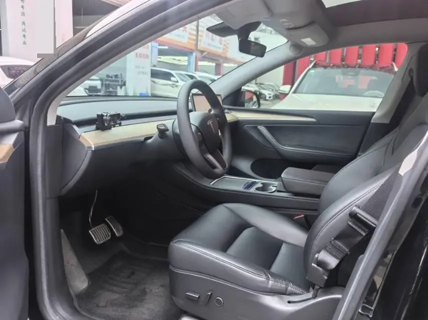 2022 Tesla Model Y BEV 60KWH,autocango,china used car exporter,china ev exporter,chinese used car exporter,chinese used ev exporter