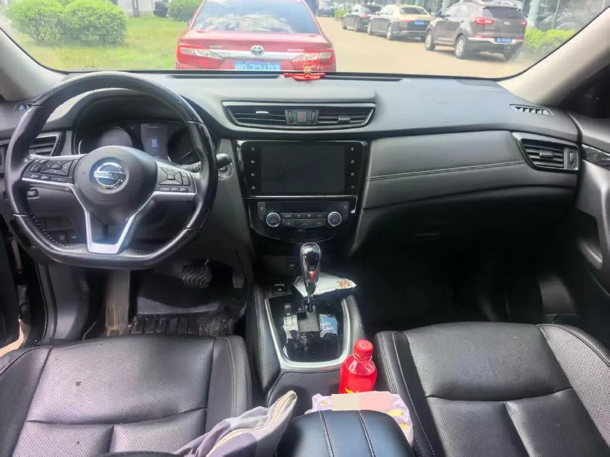 2021 Nissan X-Trail 2.0L 151HP L4 CVT,autocango,china used car exporter,china ev exporter,chinese used car exporter,chinese used ev exporter