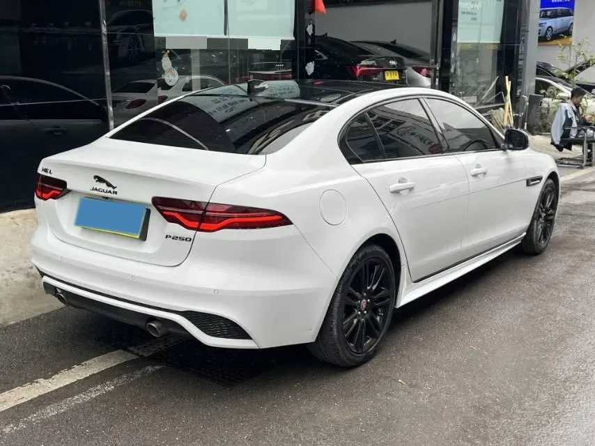 2021 Jaguar XEL 2.0T 250HP L4 8AT,autocango,china used car exporter,china ev exporter,chinese used car exporter,chinese used ev exporter