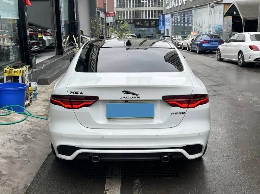 2021 Jaguar XEL 2.0T 250HP L4 8AT,autocango,china used car exporter,china ev exporter,chinese used car exporter,chinese used ev exporter
