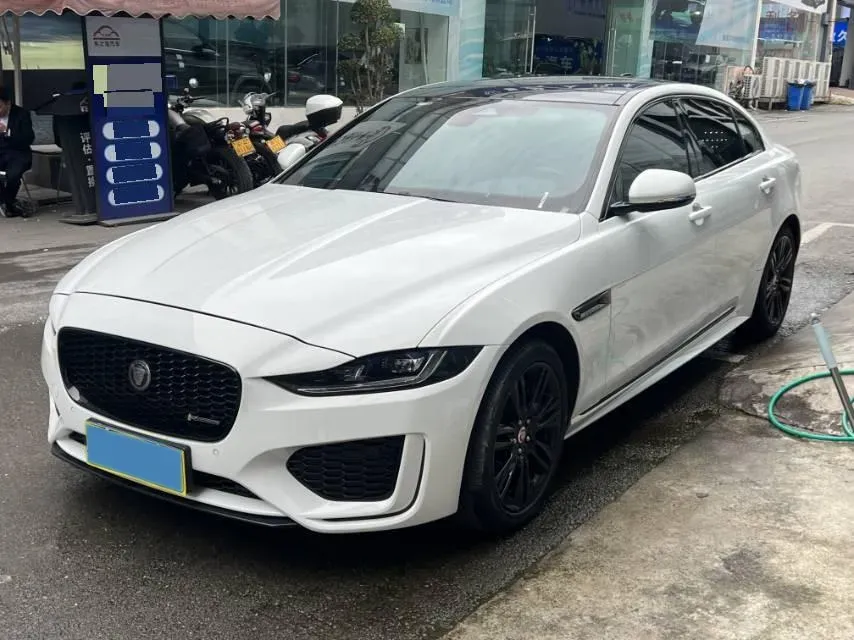 2021 Jaguar XEL 2.0T 250HP L4 8AT,autocango,china used car exporter,china ev exporter,chinese used car exporter,chinese used ev exporter