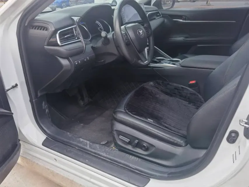 2023 Toyota Camry 2.5L 178HP L4 E-CVT Hybrid,autocango,china used car exporter,china ev exporter,chinese used car exporter,chinese used ev exporter