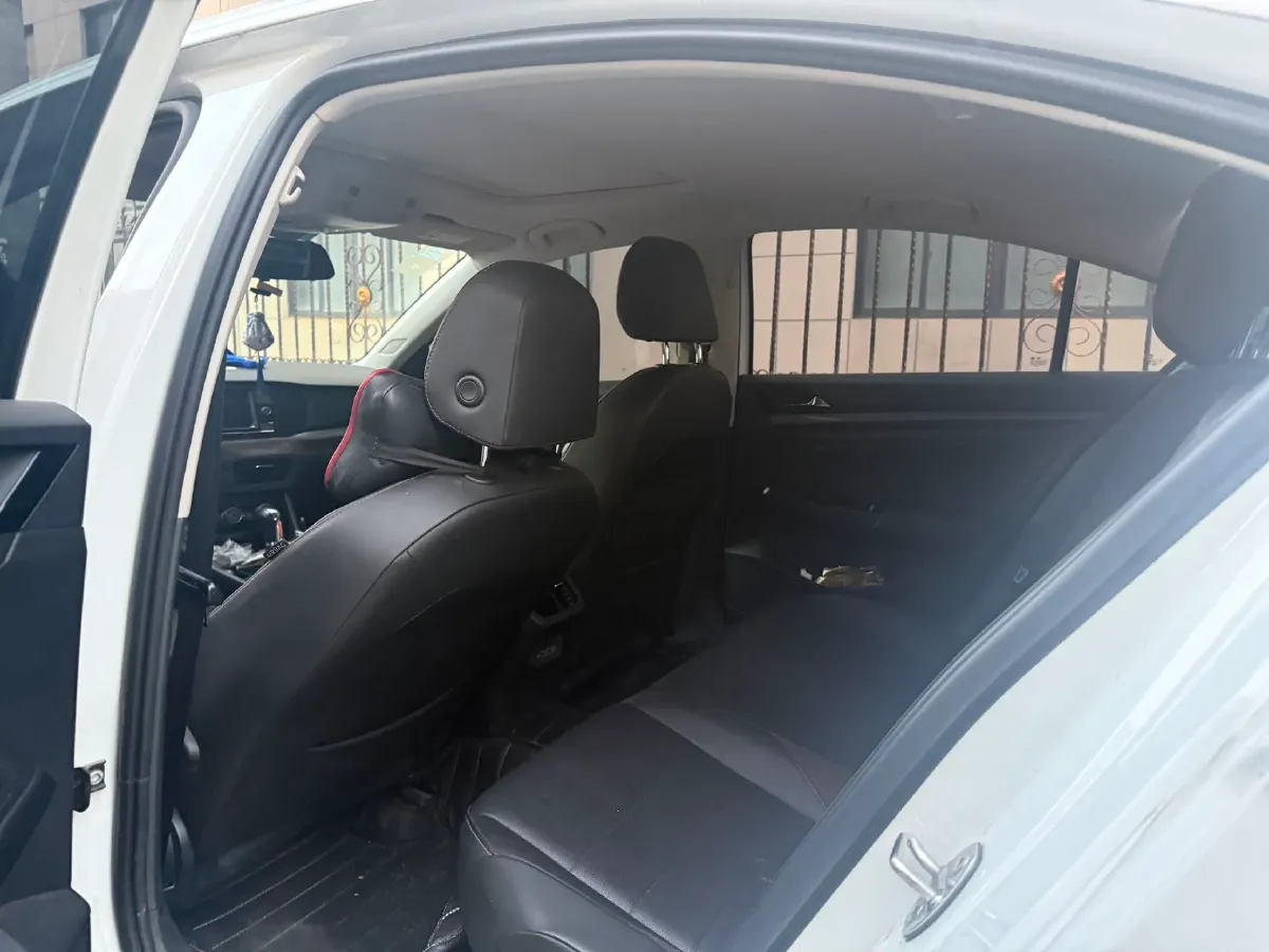 2019 MAXUS T70 2.0T 163HP L4 6AT,autocango,china used car exporter,china ev exporter,chinese used car exporter,chinese used ev exporter