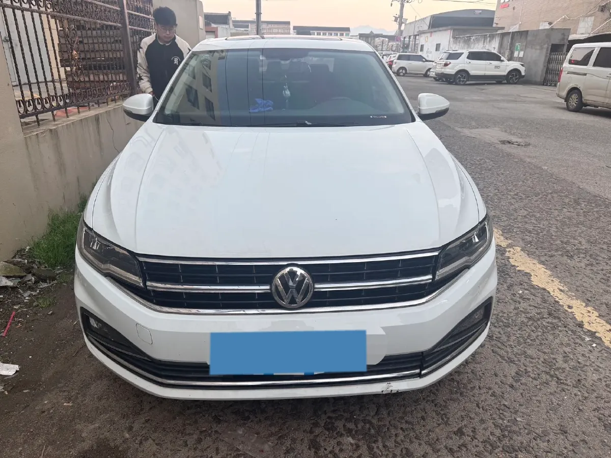 2019 MAXUS T70 2.0T 163HP L4 6AT,autocango,china used car exporter,china ev exporter,chinese used car exporter,chinese used ev exporter